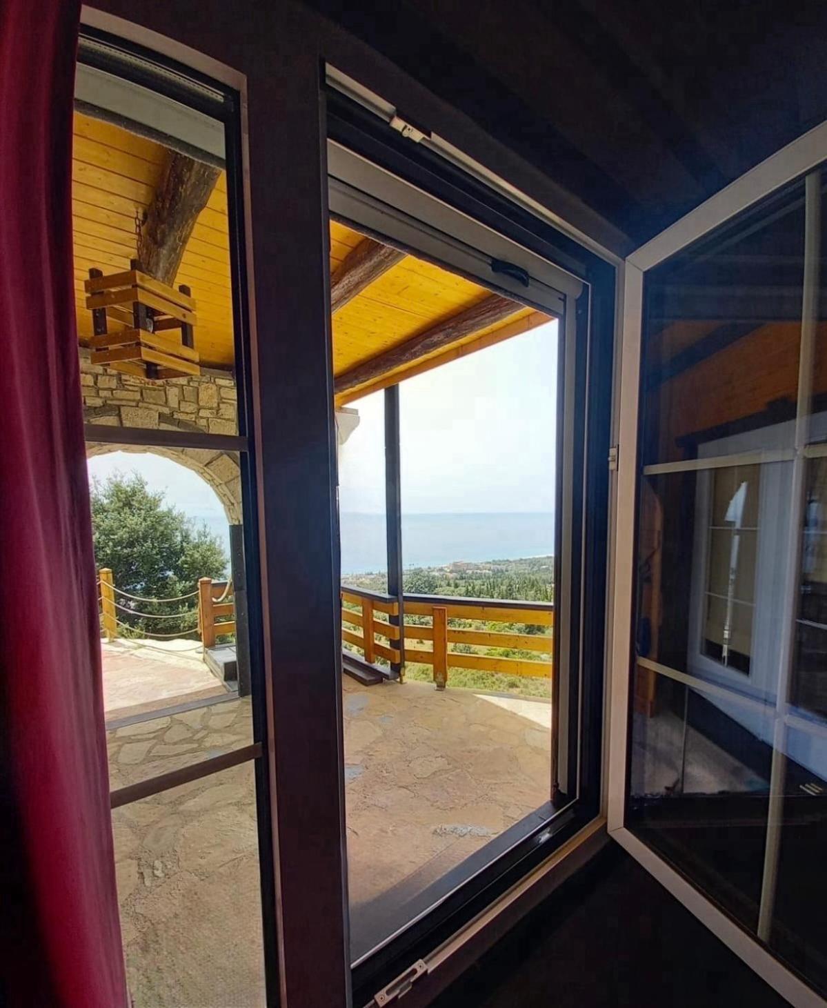 Rahoni Park & Suites Dhërmi Exteriér fotografie